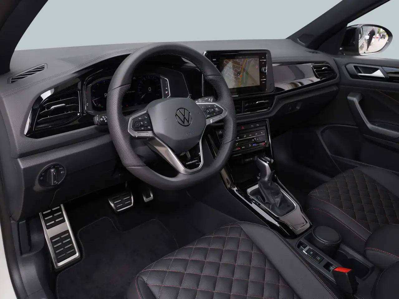 Volkswagen T-Roc 12