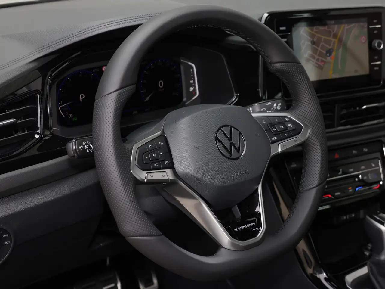 Volkswagen T-Roc 13