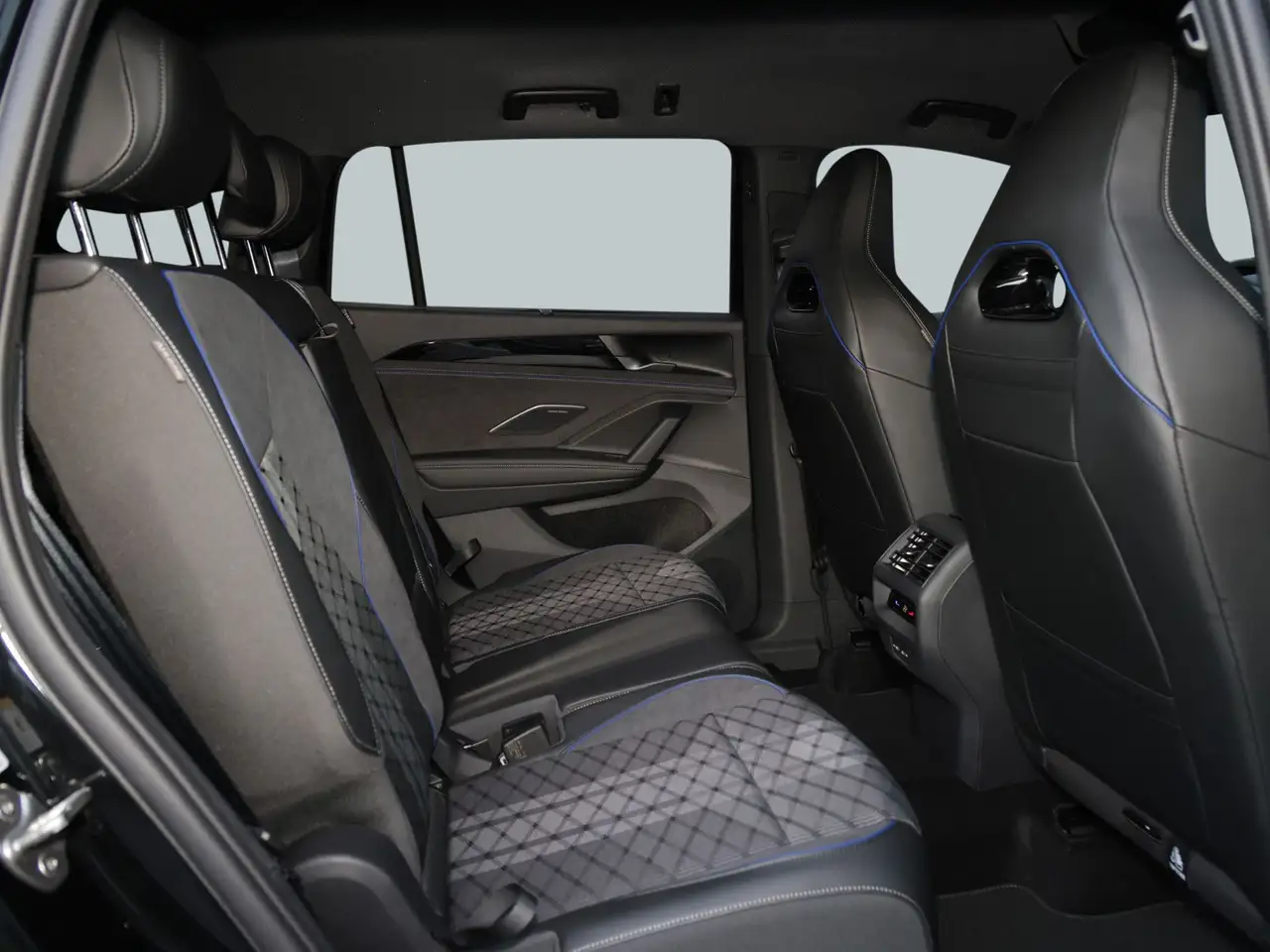 Volkswagen Tayron 14