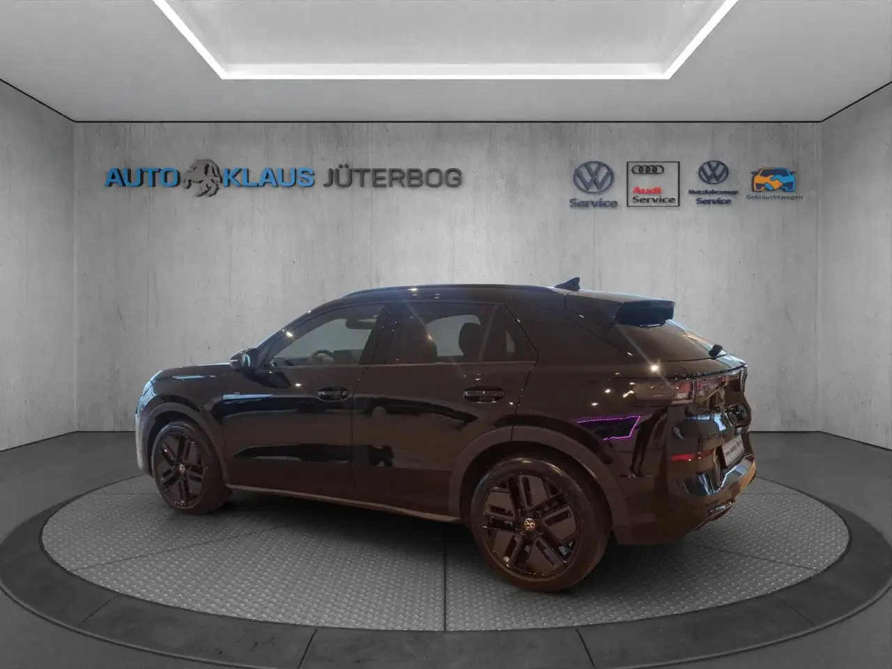 Volkswagen T-Roc 4