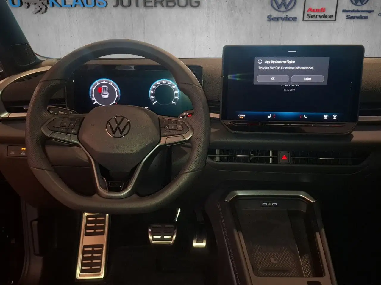Volkswagen T-Roc 6