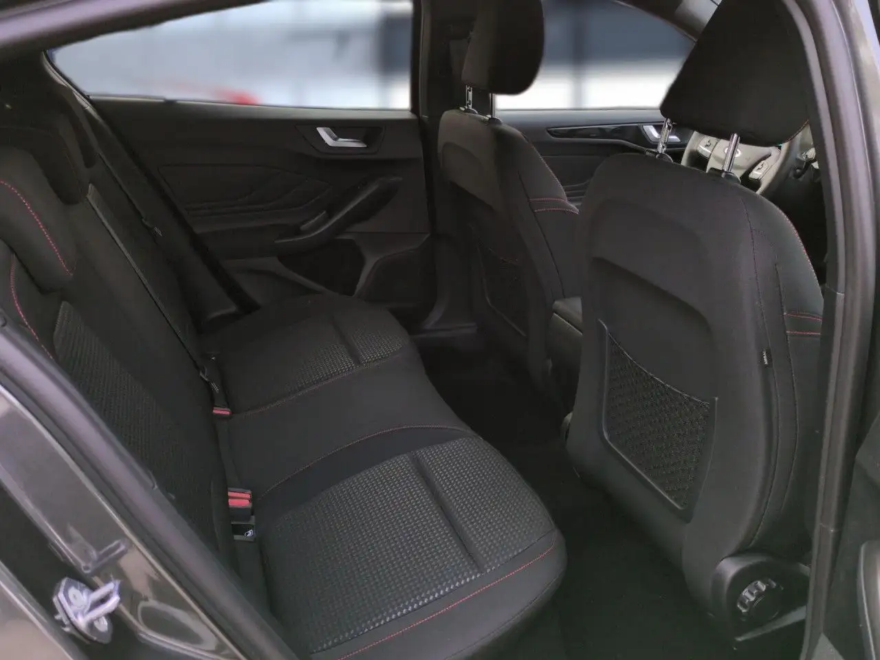 Ford Focus 14