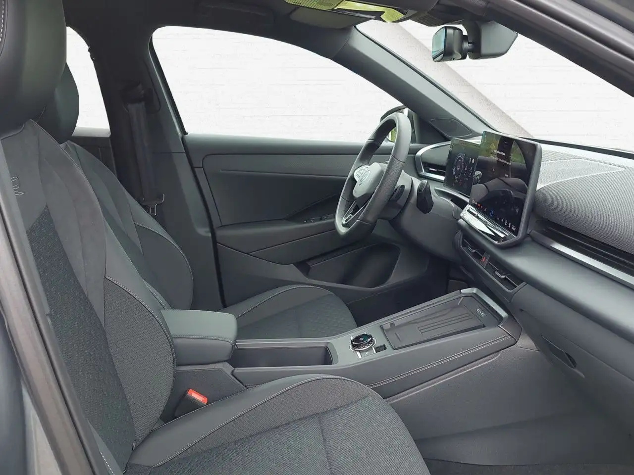 Volkswagen T-Roc 15