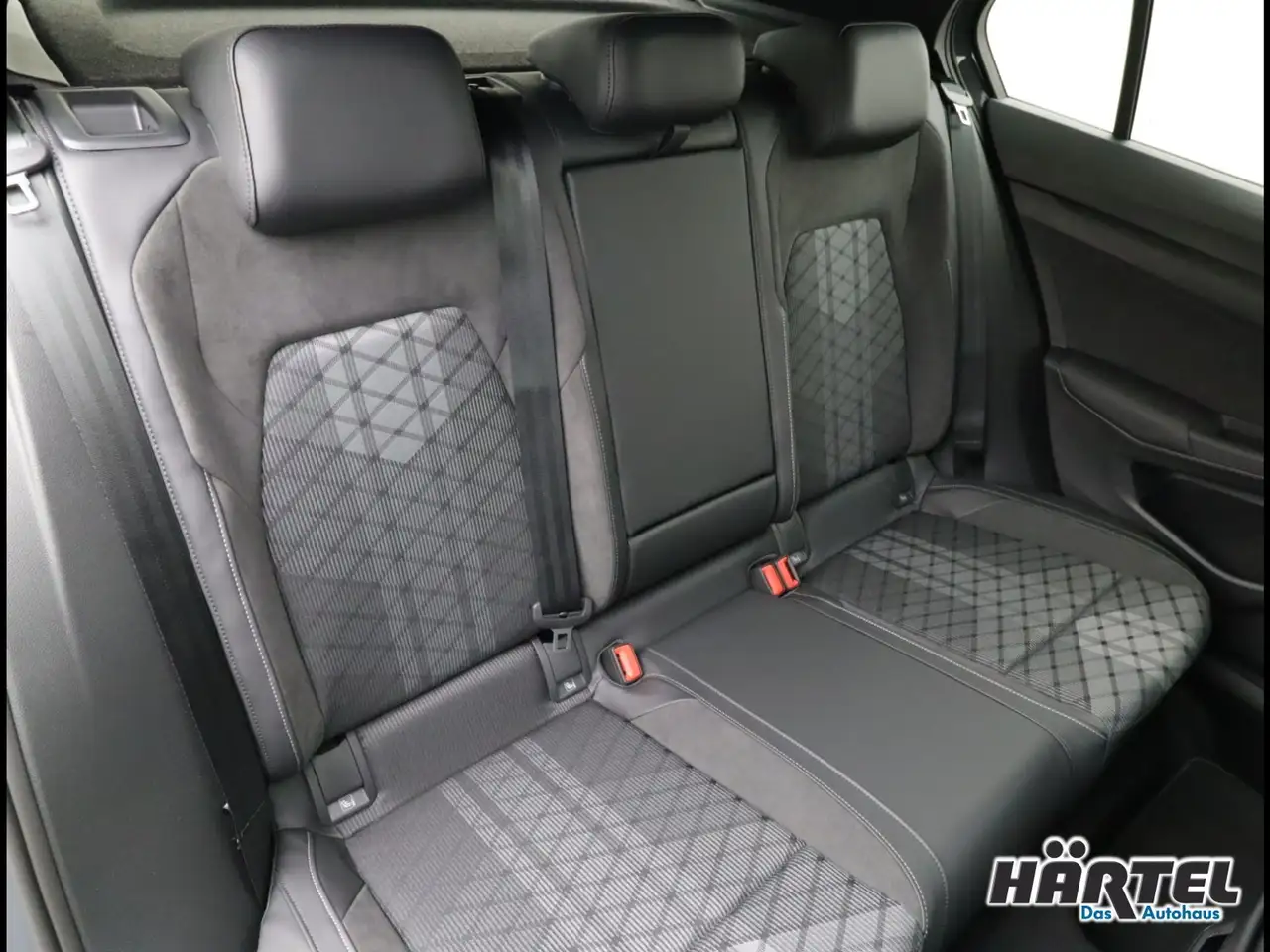 Volkswagen Golf 8