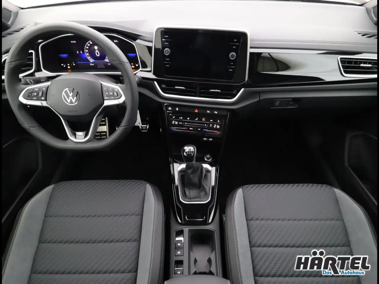 Volkswagen T-Roc 11