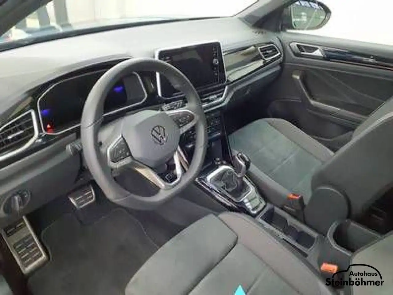 Volkswagen T-Roc 5