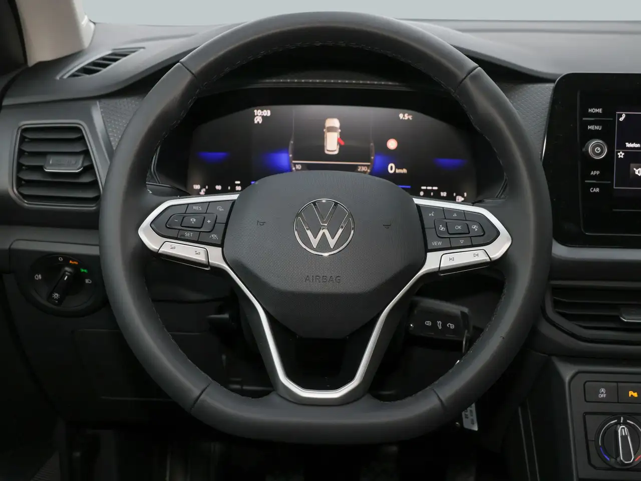 Volkswagen T-Cross 13