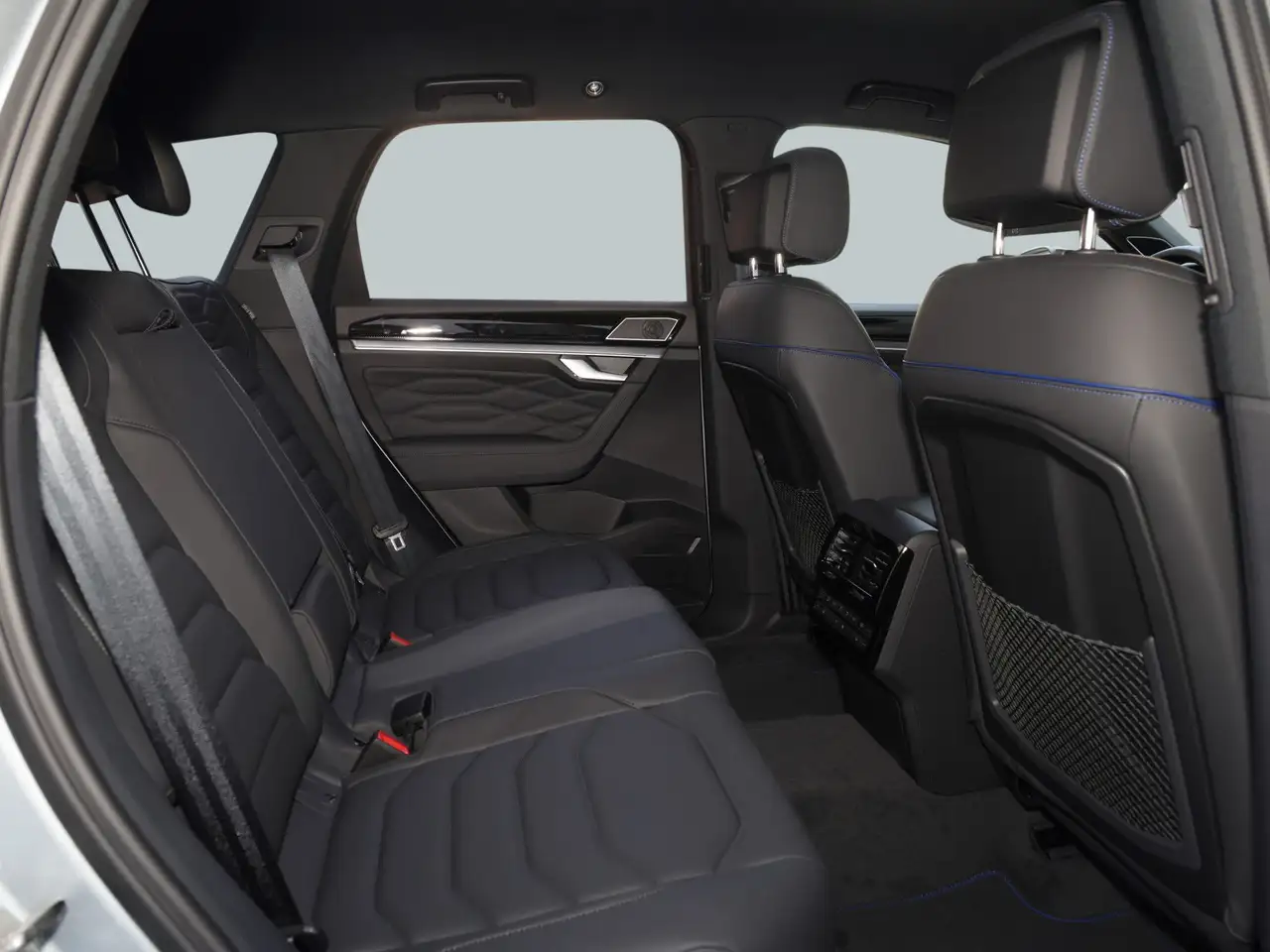 Volkswagen Touareg 12