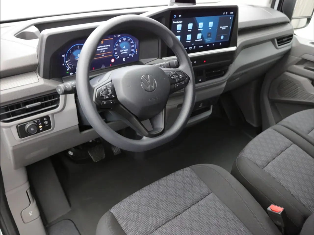 Volkswagen T7 Transporter 10