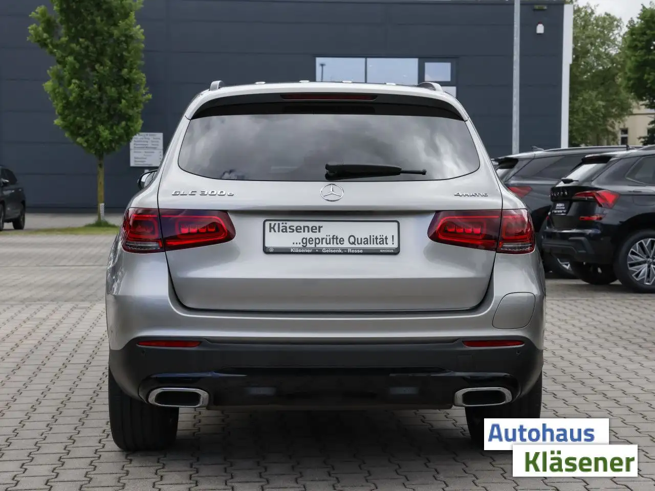 Mercedes-Benz GLC 300 8