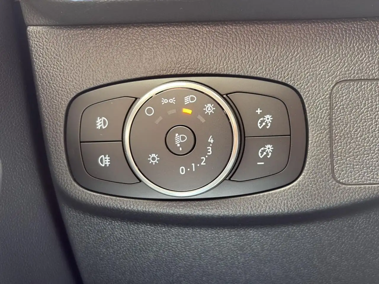 Ford Focus 16