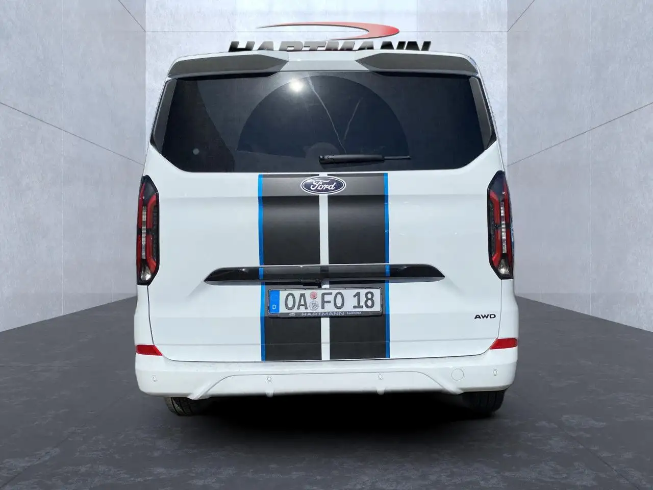 Ford Tourneo 8