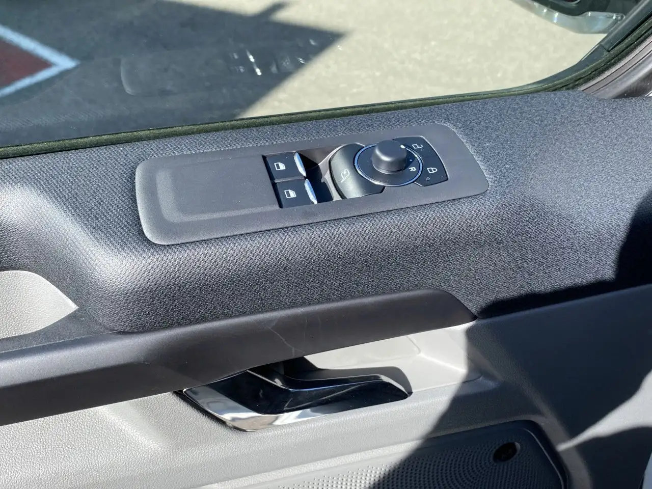 Ford Tourneo 9