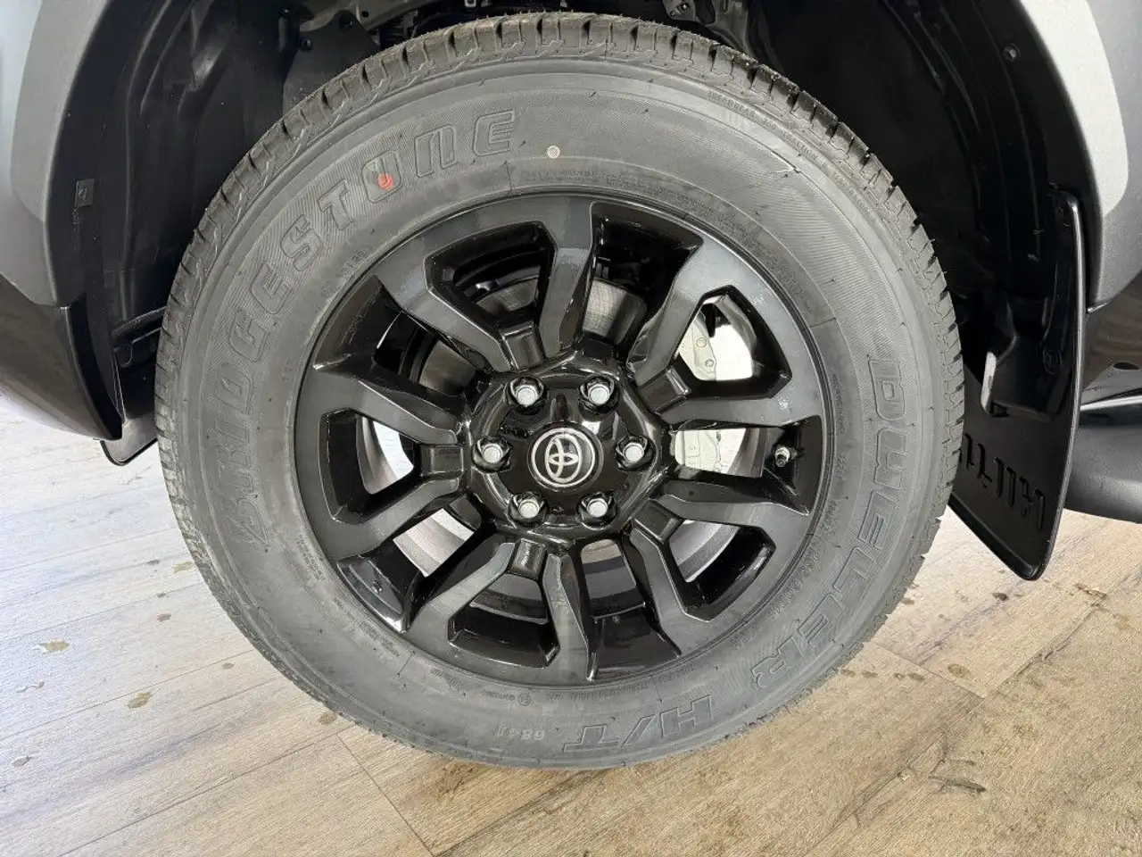 Toyota Hilux 3