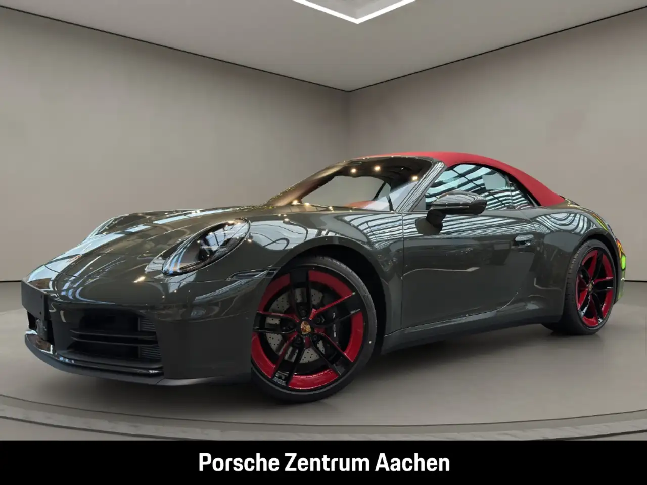 Porsche 992 911