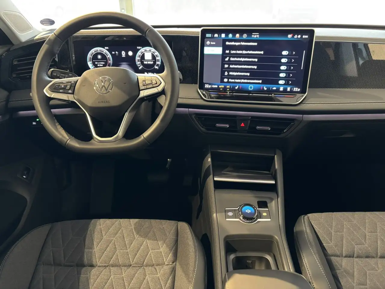Volkswagen Tiguan 7