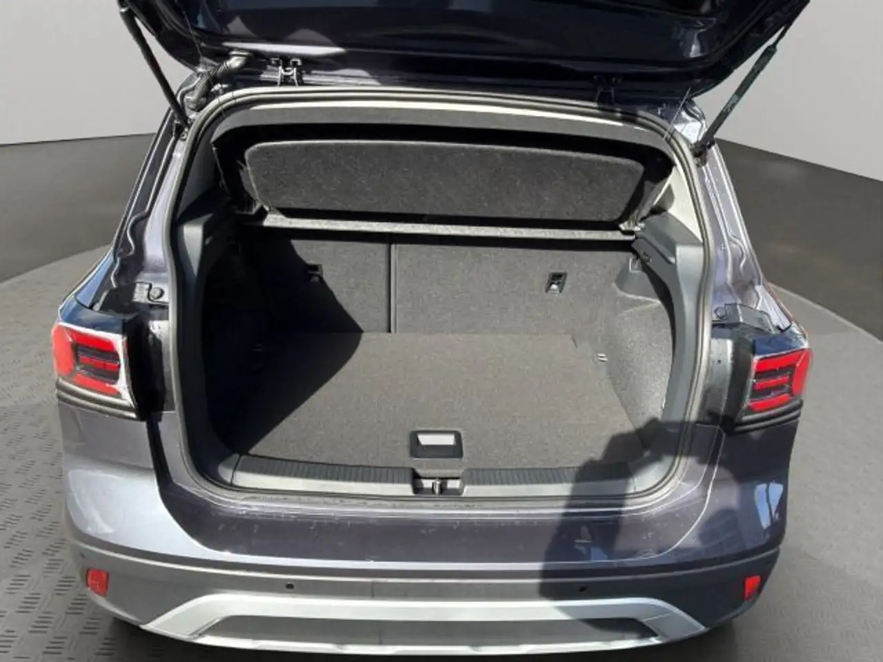Volkswagen T-Cross 16