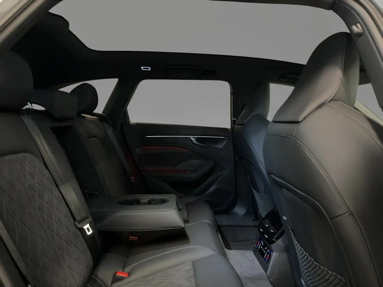 Audi A6 11