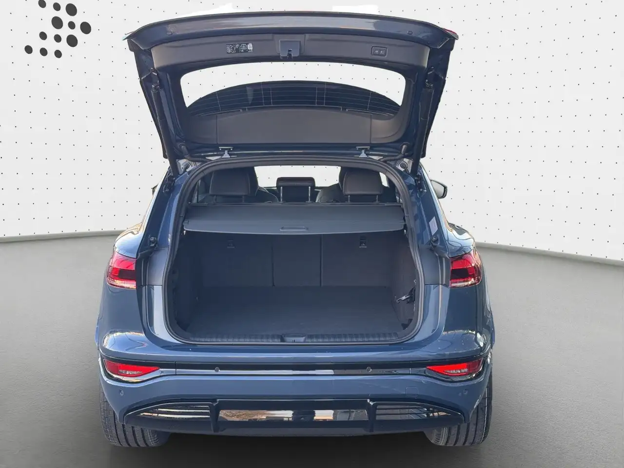 Audi Q6 12
