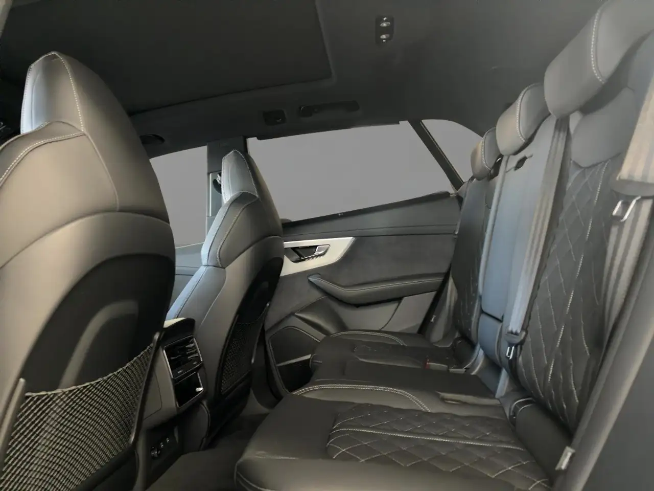 Audi Q8 8