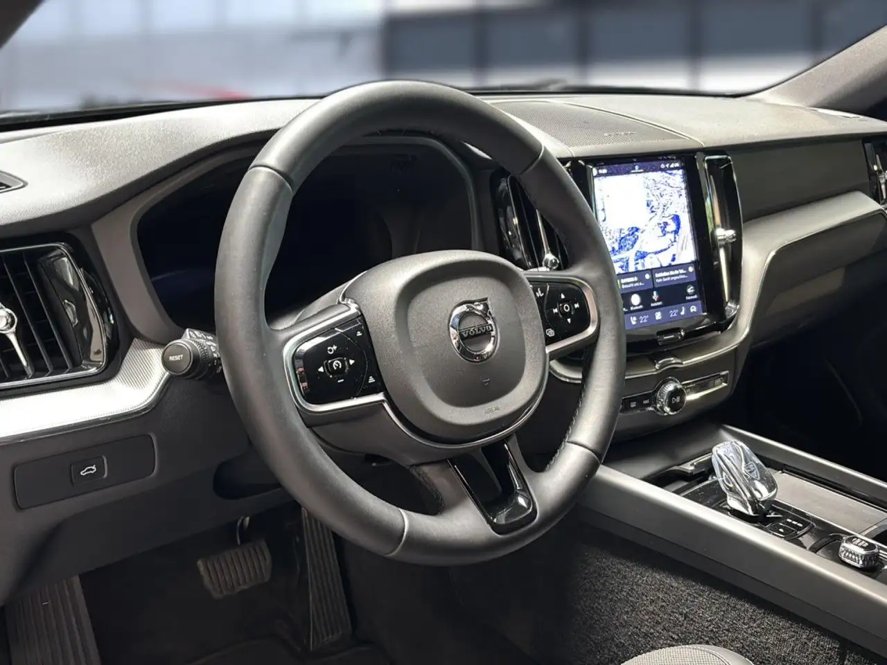 Volvo XC60 11