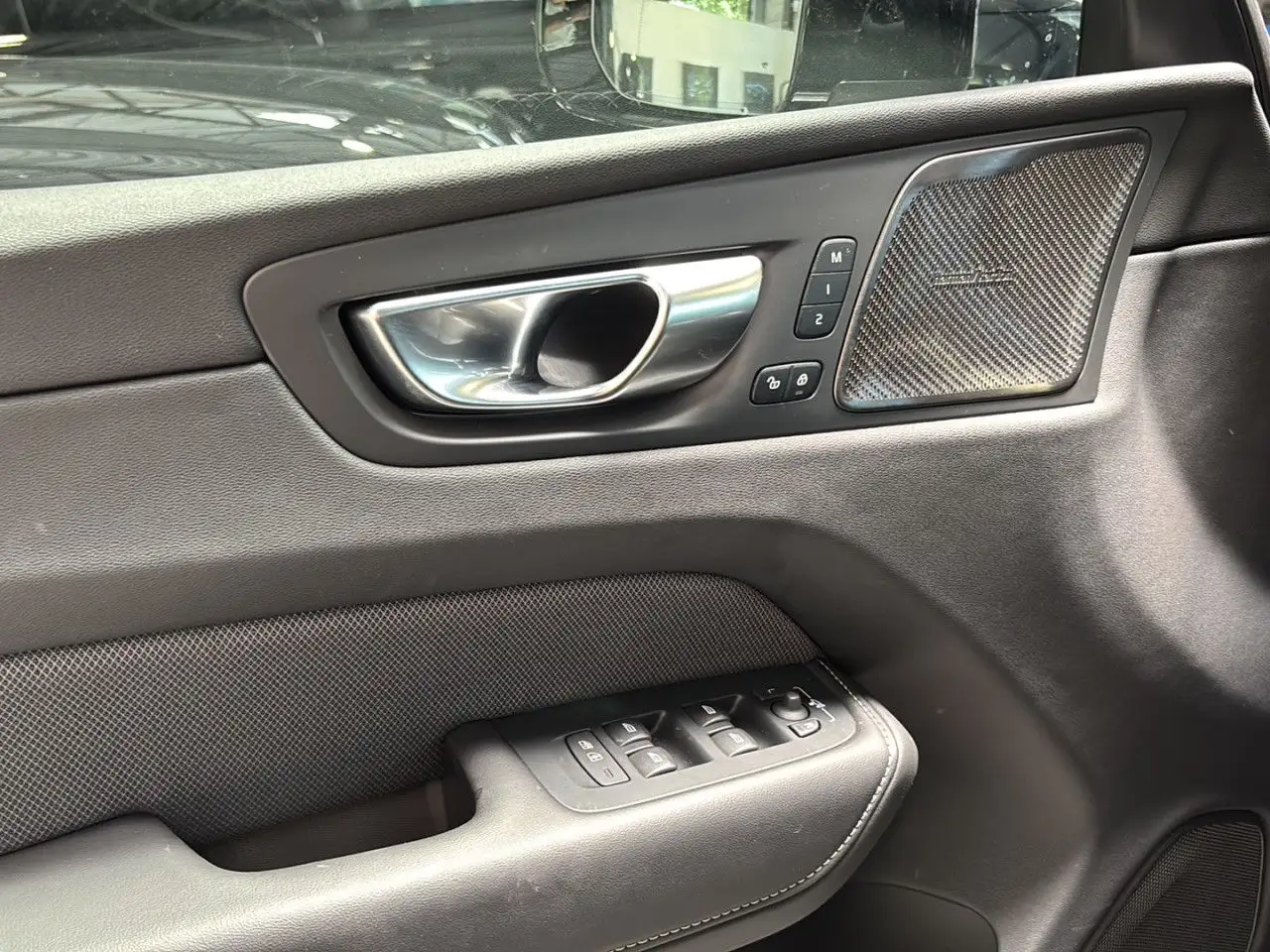 Volvo XC60 9