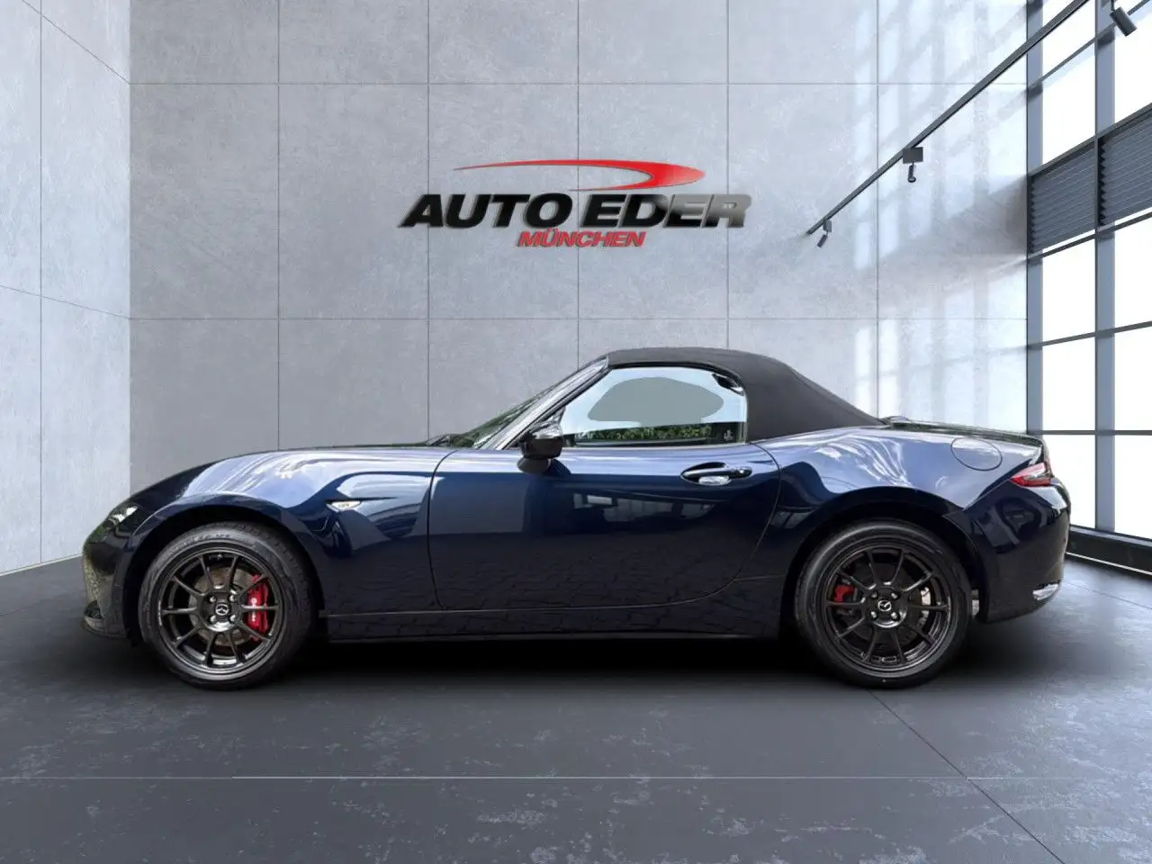Mazda MX-5 8