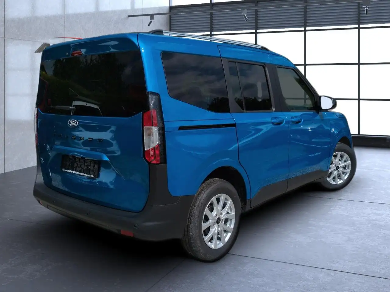Ford Tourneo 4