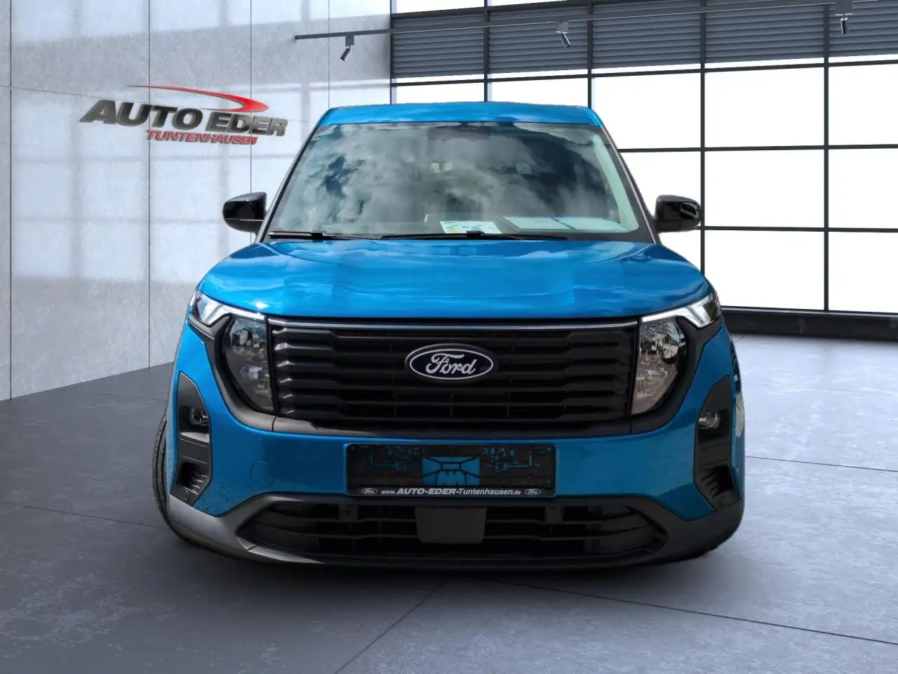 Ford Tourneo 8