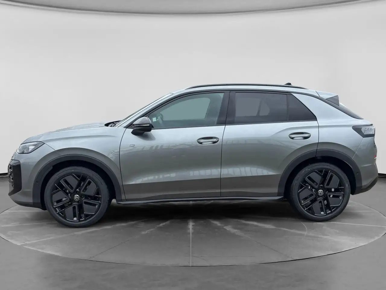 Volkswagen T-Roc 3