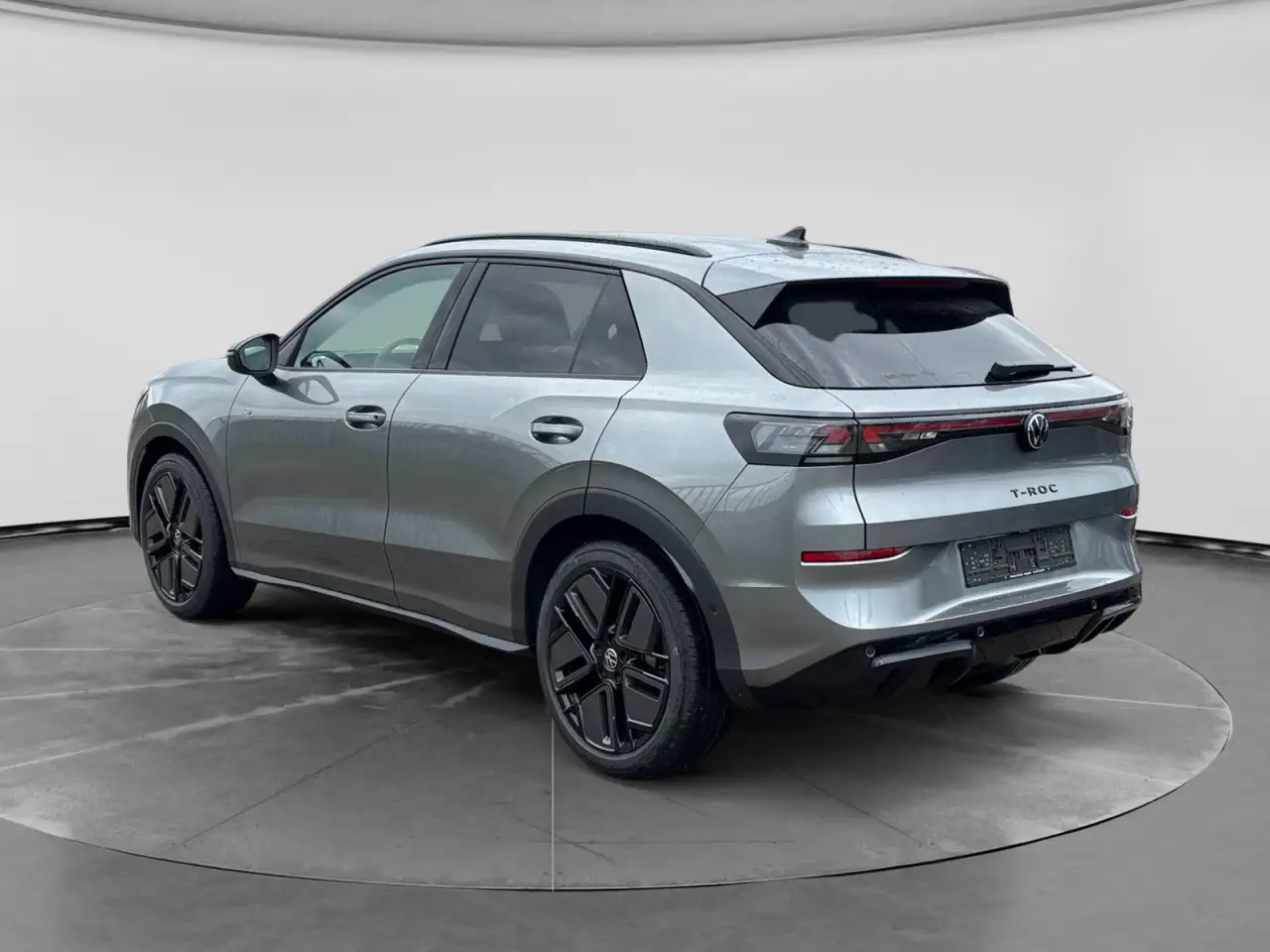 Volkswagen T-Roc 4