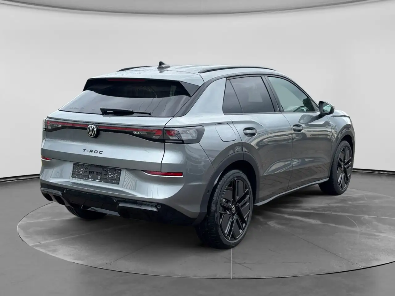 Volkswagen T-Roc 6
