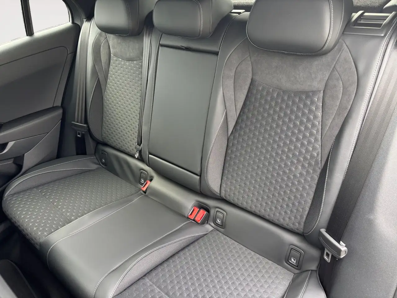 Volkswagen T-Roc 14