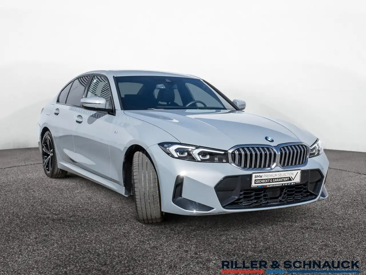 BMW 320 i 2