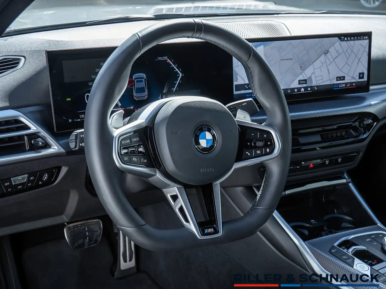 BMW 320 i 10
