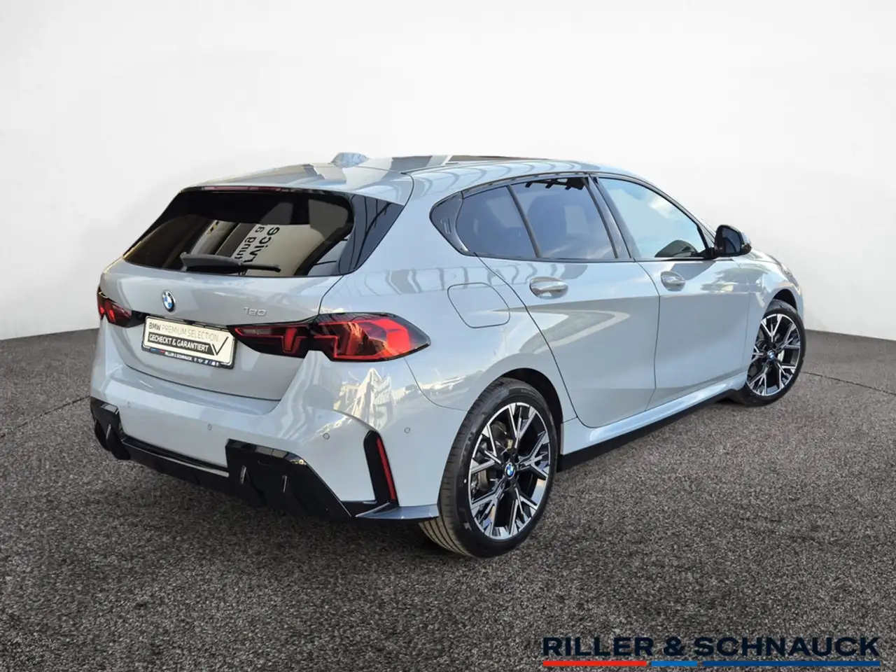 BMW 120 i 3