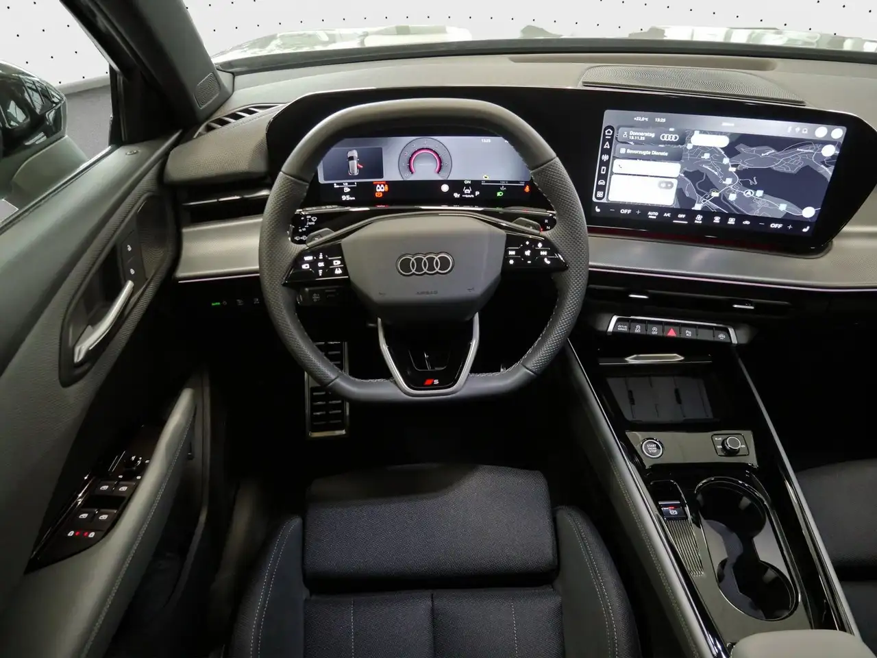 Audi Q3 8