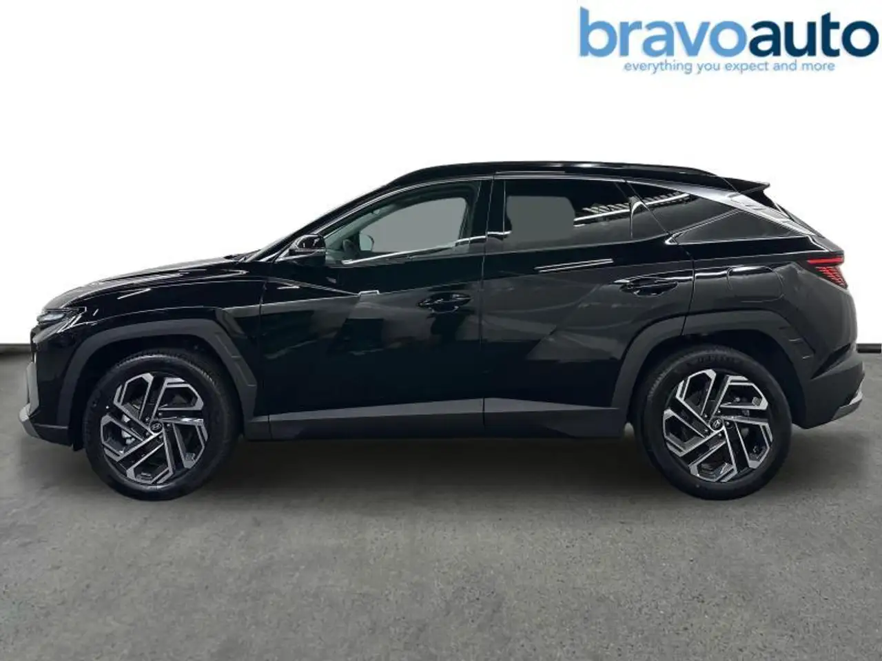 Hyundai TUCSON 3