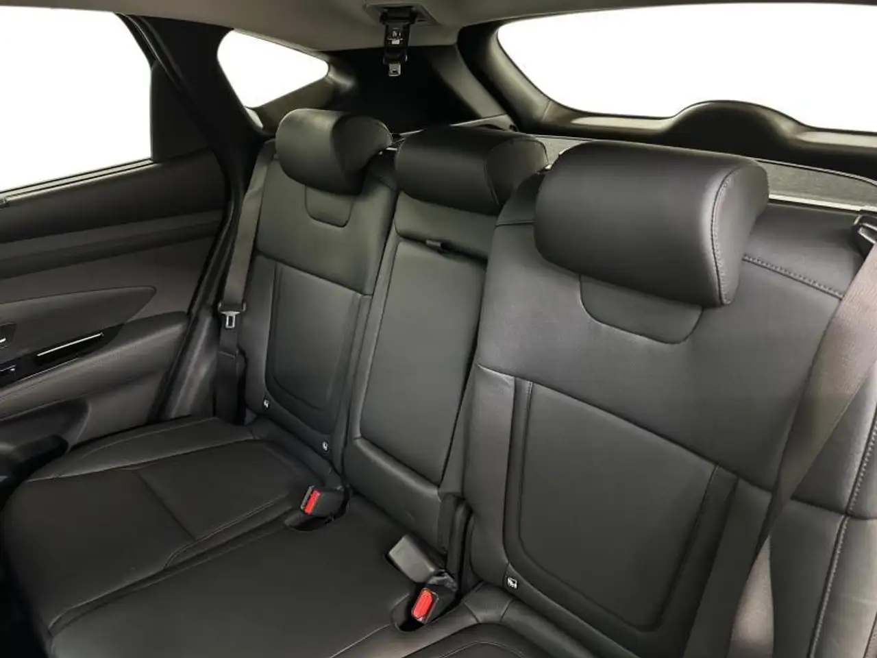 Hyundai TUCSON 10