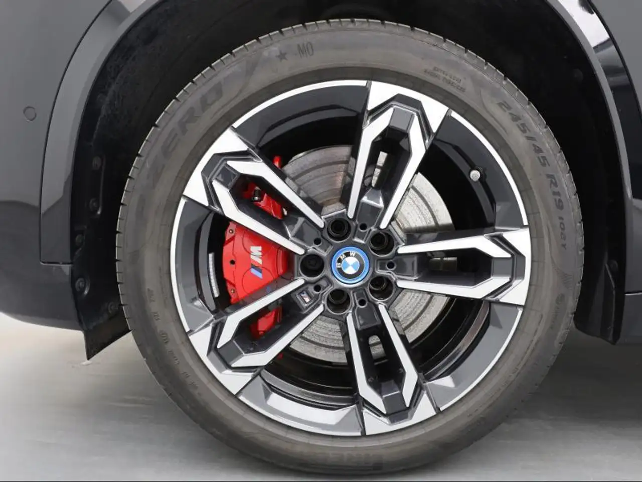 BMW X1 8