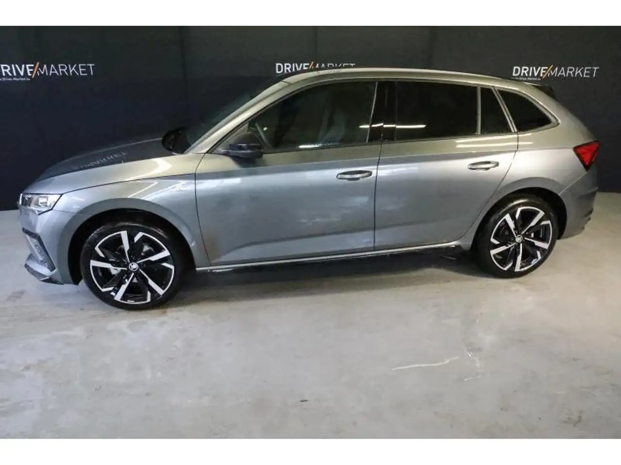 Skoda Scala 7
