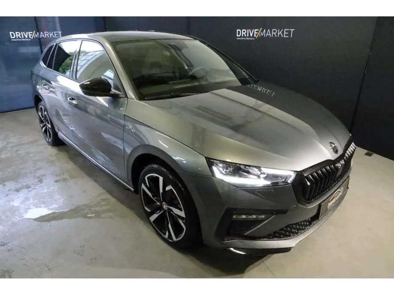 Skoda Scala 8