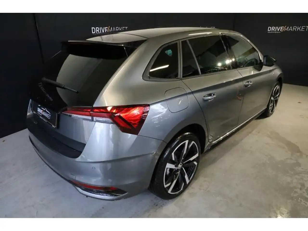 Skoda Scala 10