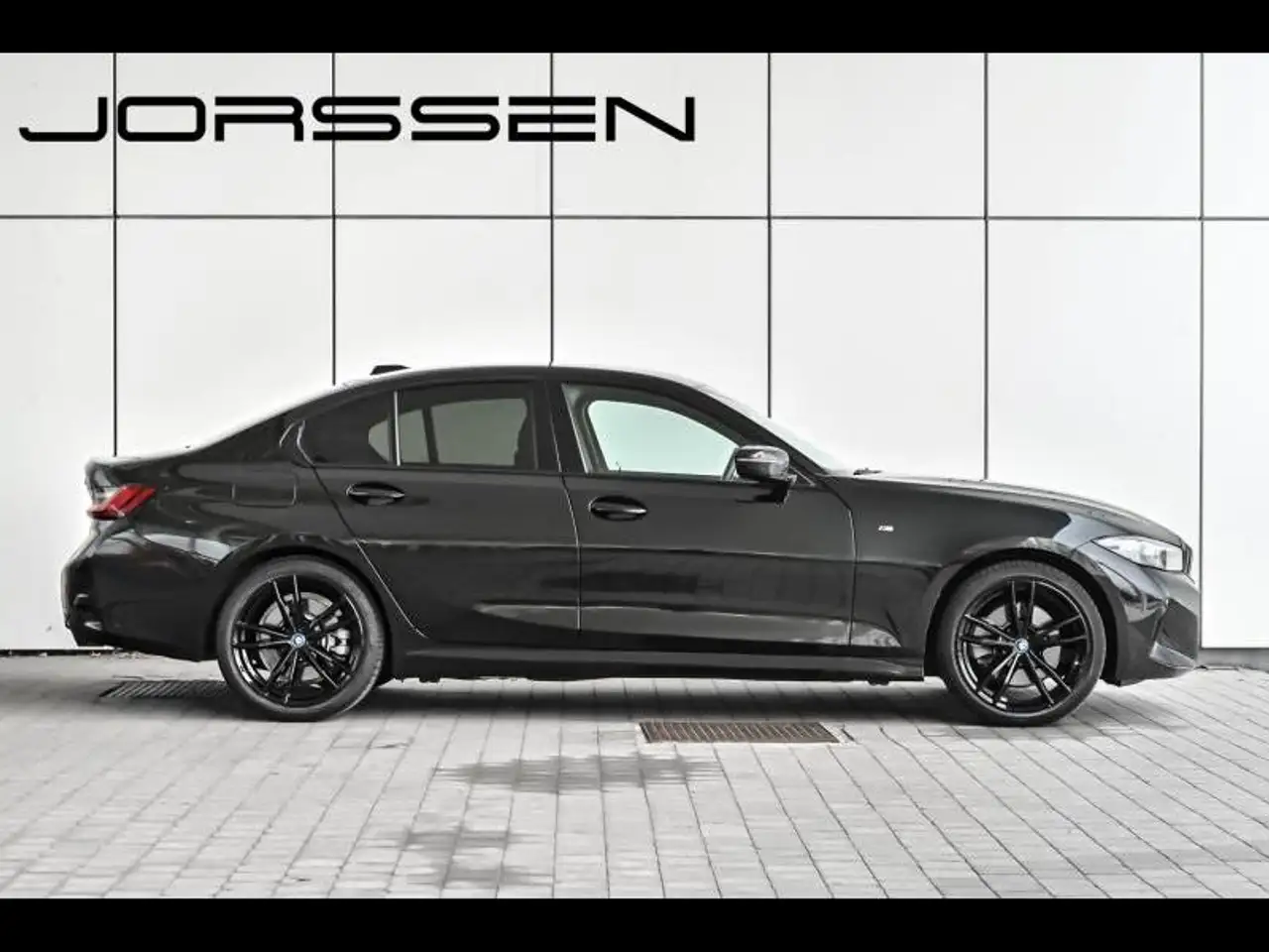 BMW 320 3