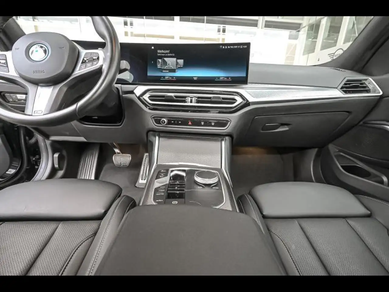 BMW 320 6