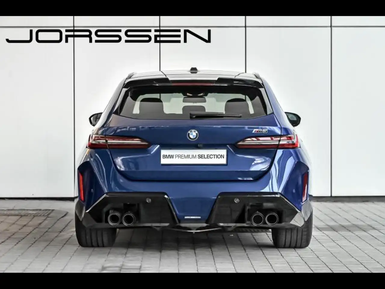 BMW M5 4