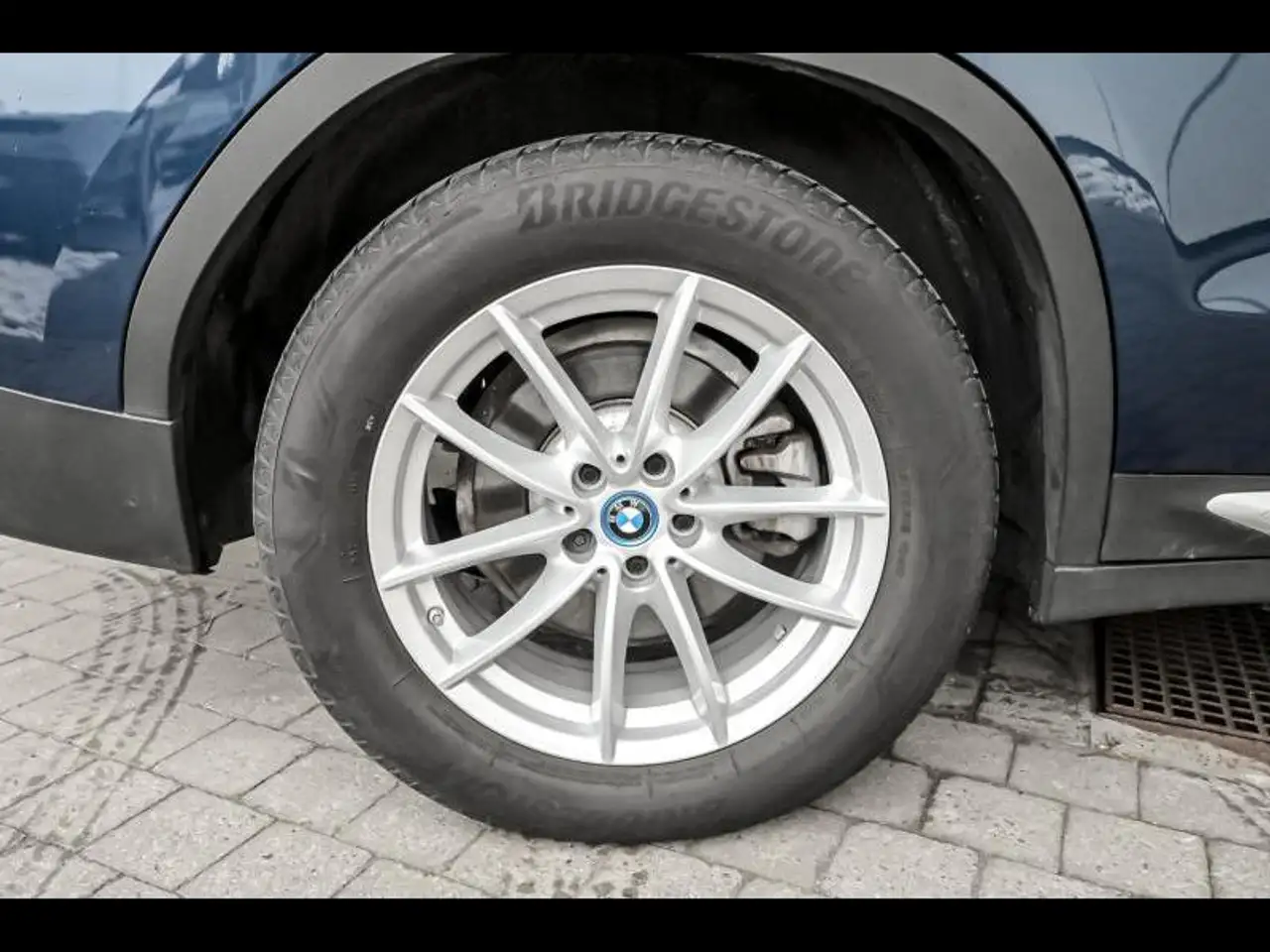 BMW X3 8