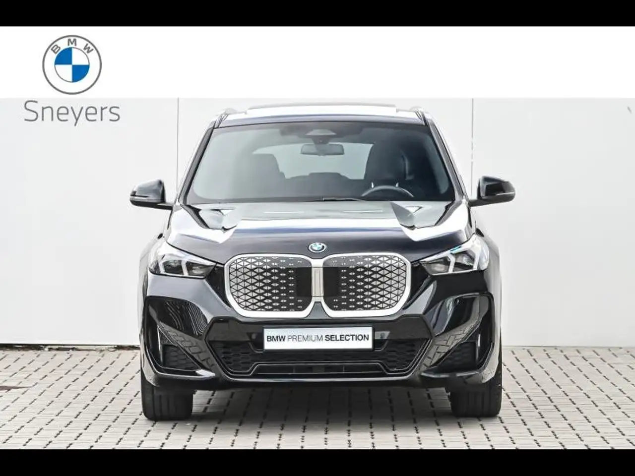 BMW iX1 2