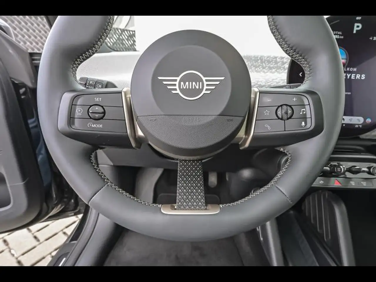 Mini Cooper 9