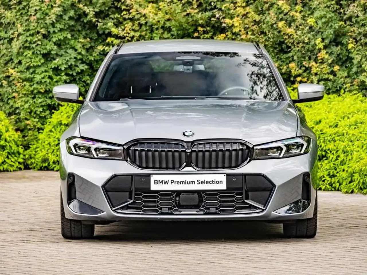 BMW 320 2